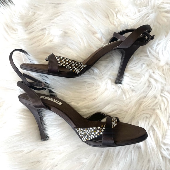 Alfani brown satin strappy heels w/ rhinestones Women’s Size 5.5 - Picture 4 of 12